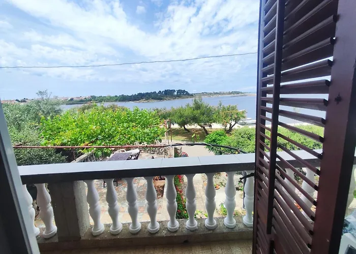 Buy Seaview Retro & Giovanni Apartment *