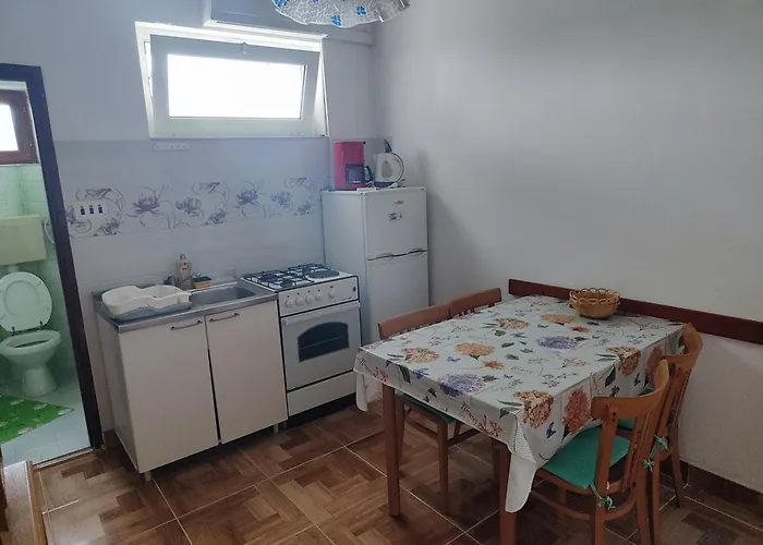 Buy Seaview Retro & Giovanni Apartment