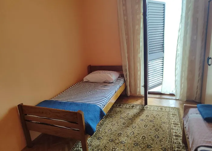 Buy Seaview Retro & Giovanni Apartment *