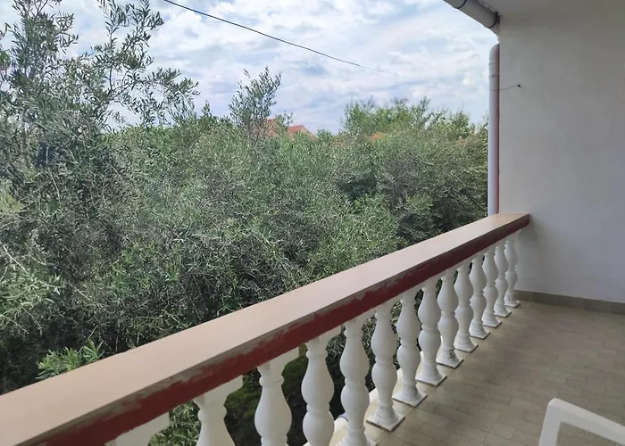 Apartment Buy Seaview Retro & Giovanni Nin